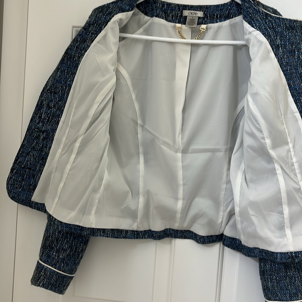 Cache Jacket Size 4 - image 4